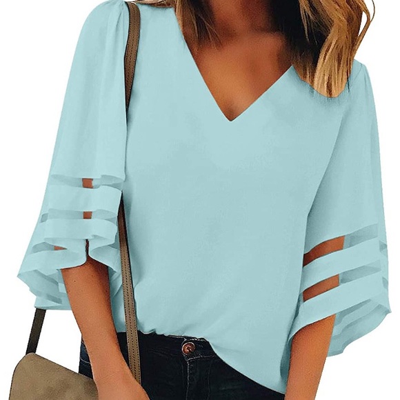 NWOT LookbookStore Women’s Vneck Mesh Panel Blouse - Picture 1 of 5